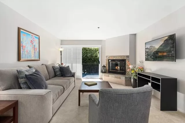 MLS: NDP2600672 Condo For Sale