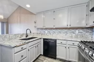 Photo #4: NDP2600733 Listing