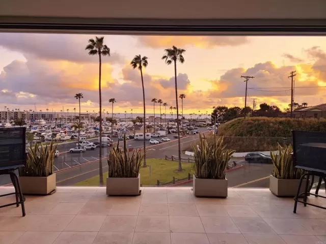 MLS: NDP2600758 Condo For Sale