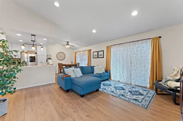 MLS: NDP2600783 Condo For Sale