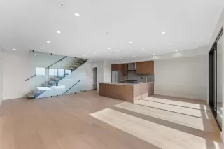 Photo #6: NDP2600924 Listing 