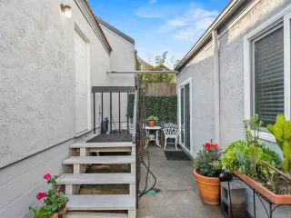 Photo #3: NDP2601041 Listing 