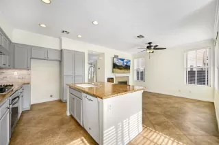 Photo #5: NDP2601562 Listing