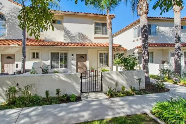 MLS: NDP2601636 Condo For Sale