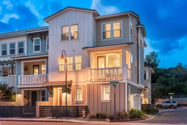 MLS: NDP2602539 Condo For Sale