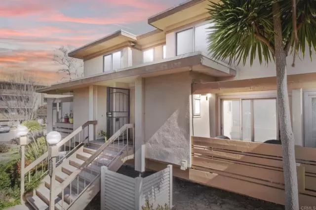 MLS: NDP2602580 Condo For Sale