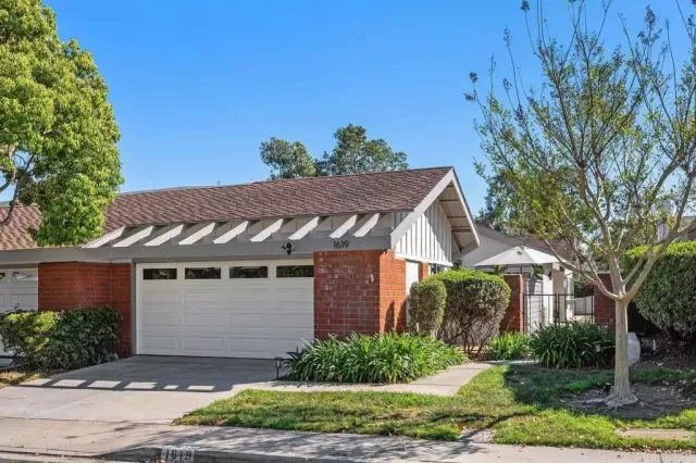 MLS: NDP2602640 Condo For Sale