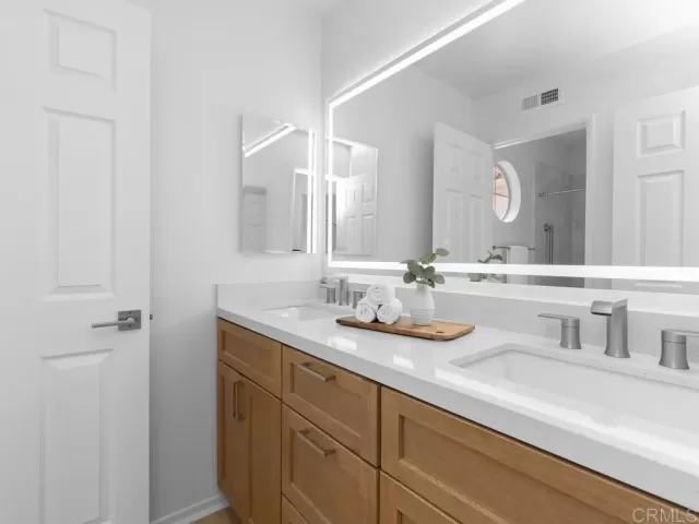 MLS: NDP2602654 Condo For Sale