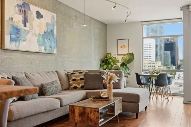 MLS: NDP2603235 Condo For Sale