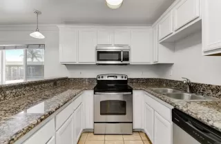 Photo #4: NDP2603568 Listing 