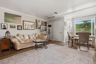 Photo #2: NDP2603645 Listing