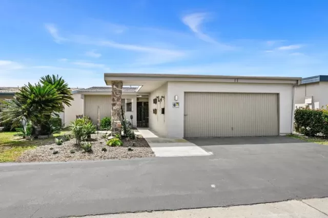 MLS: NDP2603853 Condo For Sale