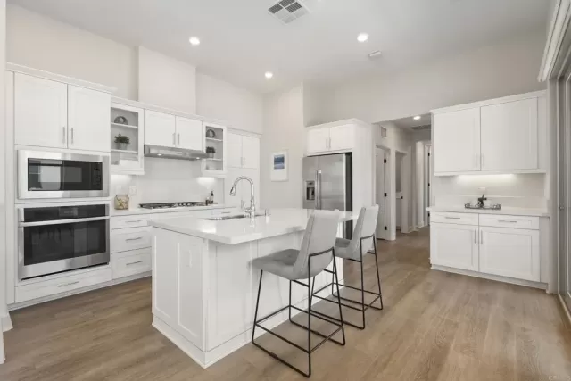 MLS: NDP2604926 Condo For Sale