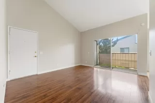 Photo #2: NDP2605197 Listing