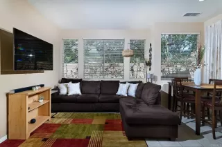 Photo #5: NDP2605256 Listing