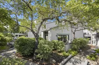 WOODLANDS Condos for Sale