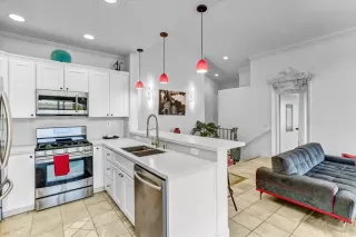 More Details about MLS # NDP2605744 : 5536 RENAISSANCE AVENUE UNIT 1