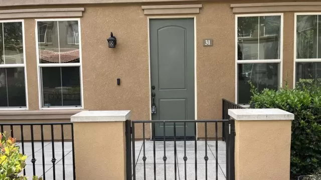 MLS: NDP2605774 Condo For Sale