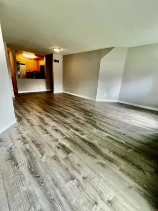 Photo #4: NDP2606049 Listing 