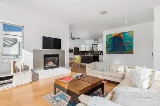 Photo #2: NDP2606500 Listing