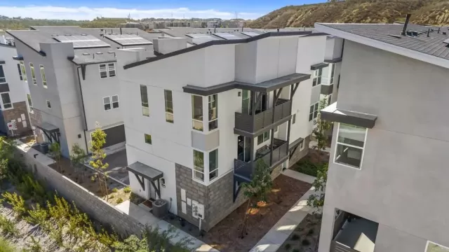 MLS: NDP2606532 Condo For Sale