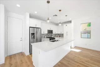 Photo #3: NDP2606564 Listing
