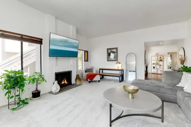 MLS: NDP2606595 Condo For Sale