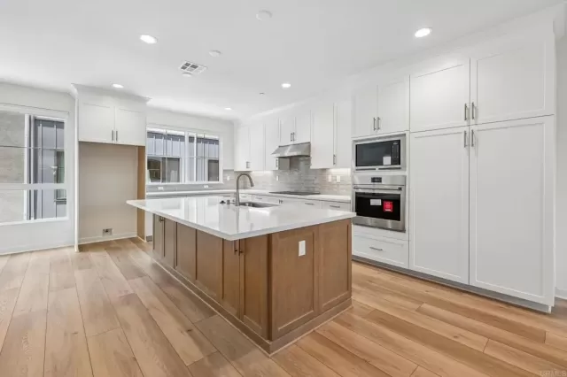 MLS: NDP2606634 Condo For Sale