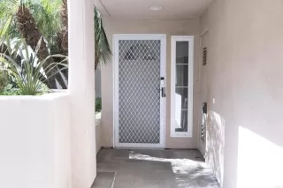 Photo #4: NDP2606689 Listing