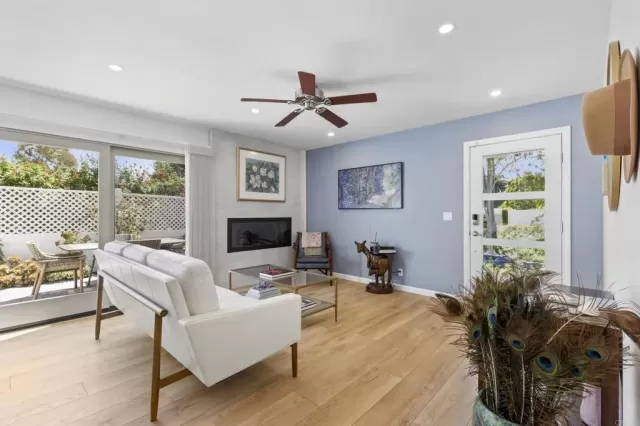 MLS: NDP2606711 Condo For Sale