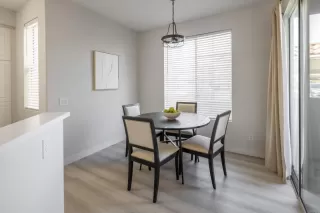 Photo #3: NDP2606734 Listing