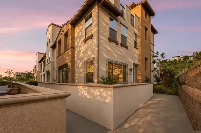 MLS: NDP2606780 Condo For Sale