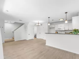 Photo #3: NDP2606809 Listing