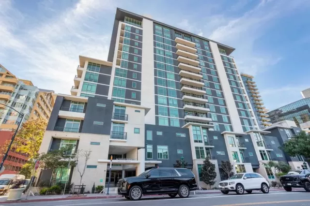 MLS: NDP2606971 Condo For Sale