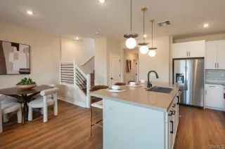 Photo #3: NDP2606987 Listing