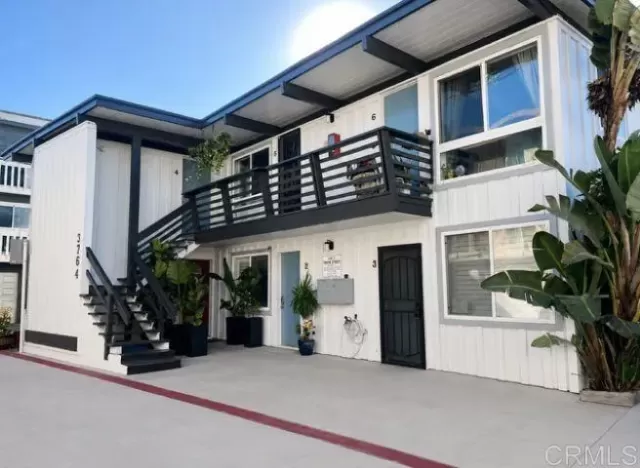 MLS: NDP2607578 Condo For Sale