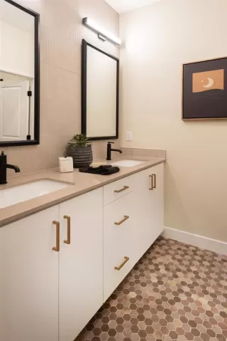 Photo #6: NDP2607727 Listing