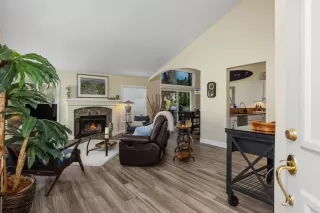 Photo #4: NDP2607739 Listing