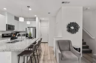 Photo #2: NDP2607757 Listing