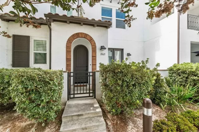 MLS: NDP2607763 Condo For Sale