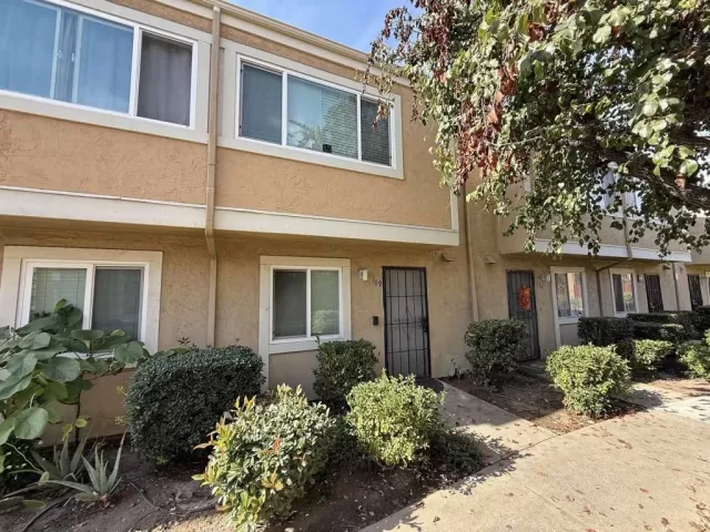 MLS: NDP2607765 Condo For Sale