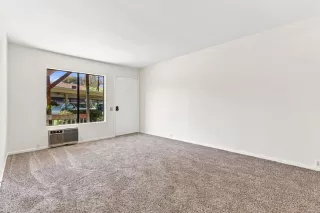 Photo #2: NDP2607799 Listing