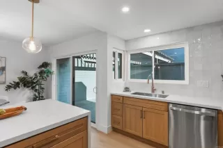Photo #5: NDP2607848 Listing