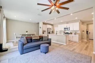 Photo #5: NDP2607900 Listing