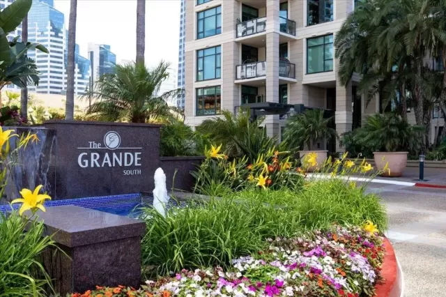 MLS: NDP2607923 Condo For Sale