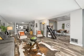 Photo #3: NP23015494 Listing 