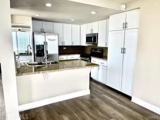 Photo #2: NP23113835 Listing 