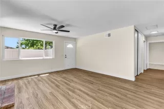 Photo #3: NP26162911 Listing
