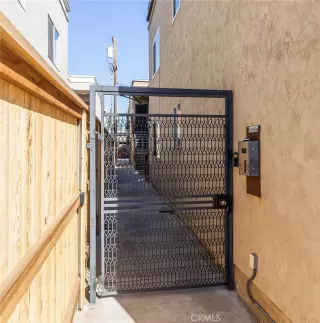 Photo #1: OC22254737 Listing