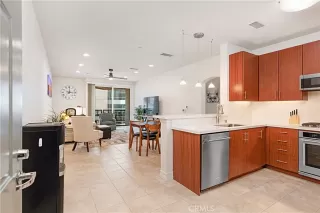 Photo #2: OC23006002 Listing